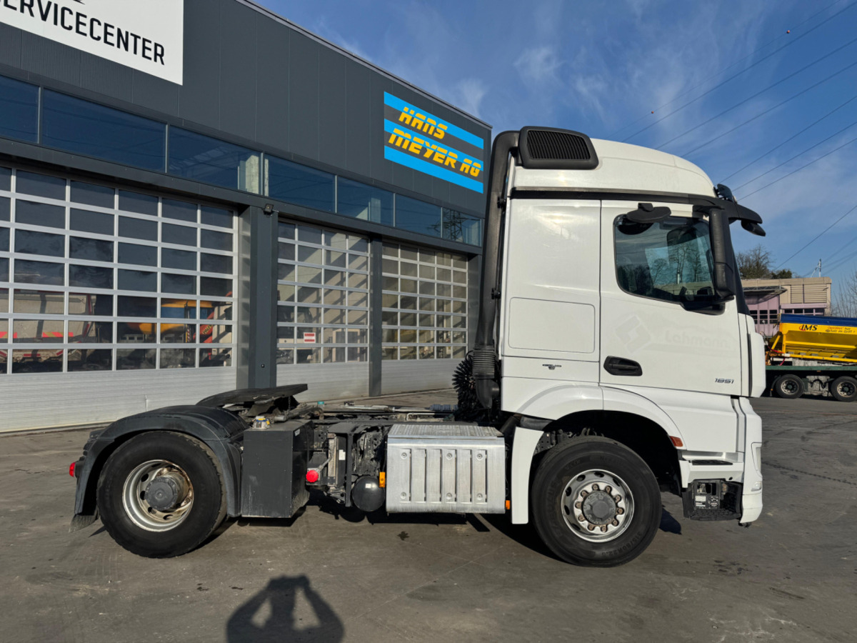 MERCEDES Arocs 1851 4x4H Kipphydraulik - Тягач: фото 3 MERCEDES Arocs 1851 4x4H Kipphydraulik - Тягач: фото 3