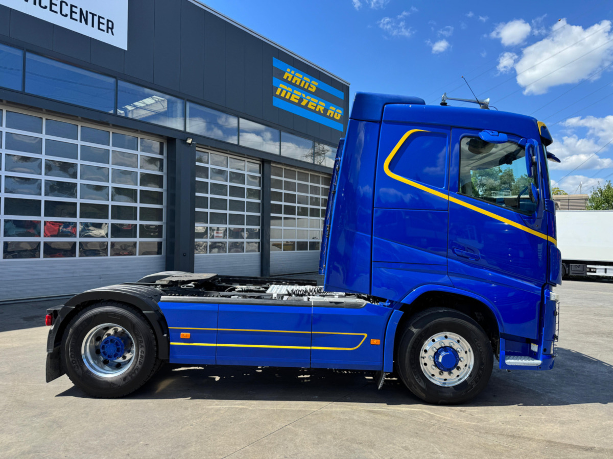 VOLVO FH-540 4x4H - Тягач: фото 4 VOLVO FH-540 4x4H - Тягач: фото 4