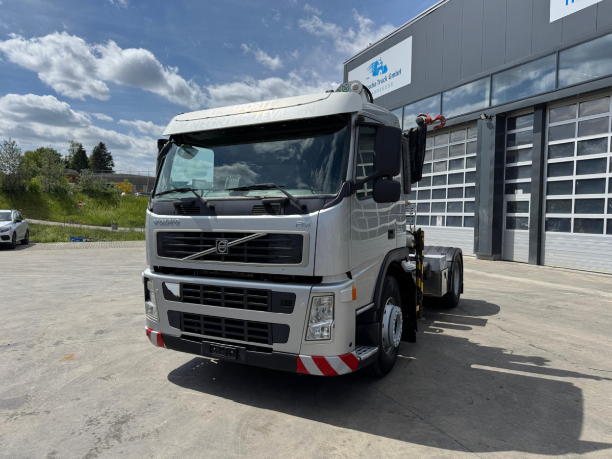 VOLVO FM-400 4x2 Bonfiglioli 15000-4 - Автоманипулятор: фото 2 VOLVO FM-400 4x2 Bonfiglioli 15000-4 - Автоманипулятор: фото 2