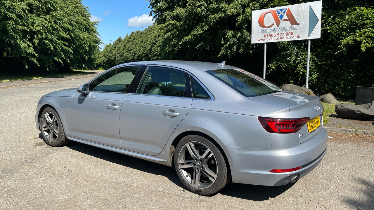 AUDI A4 1.4T FSI S Line 150Ps - Седан: фото 3 AUDI A4 1.4T FSI S Line 150Ps - Седан: фото 3