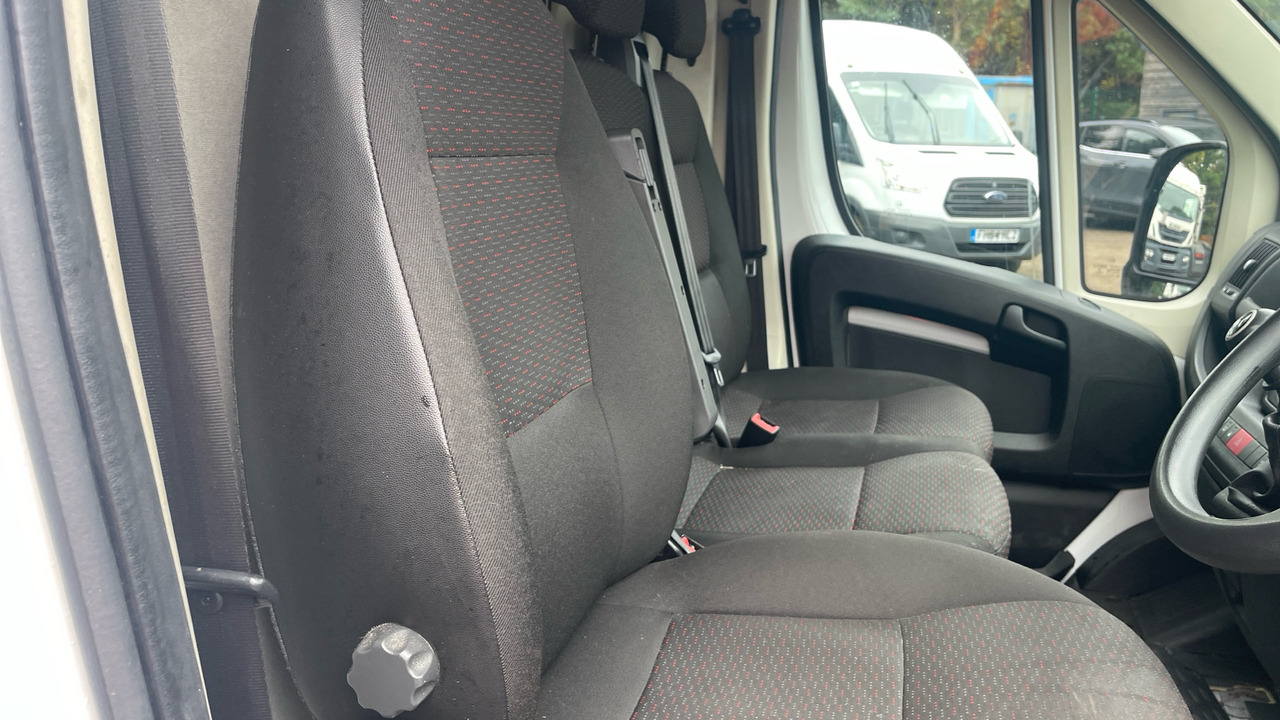 Citroen Relay 130 2.2 140ps - Цельнометаллический фургон: фото 5 Citroen Relay 130 2.2 140ps - Цельнометаллический фургон: фото 5