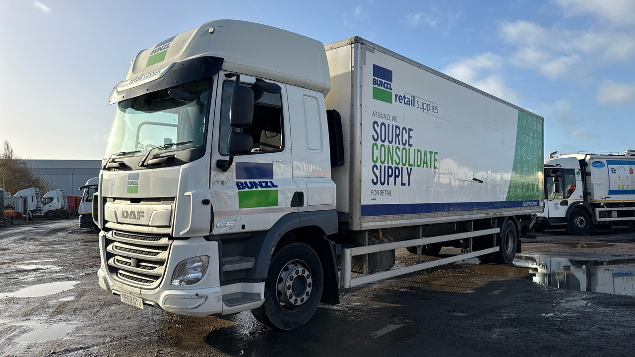 DAF CF 260 - Грузовик с закрытым кузовом: фото 2 DAF CF 260 - Грузовик с закрытым кузовом: фото 2