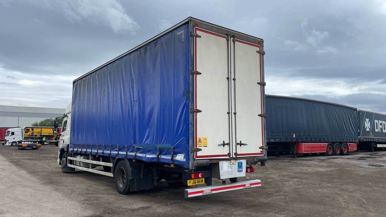 DAF CF 260 - Тентованный грузовик: фото 3 DAF CF 260 - Тентованный грузовик: фото 3