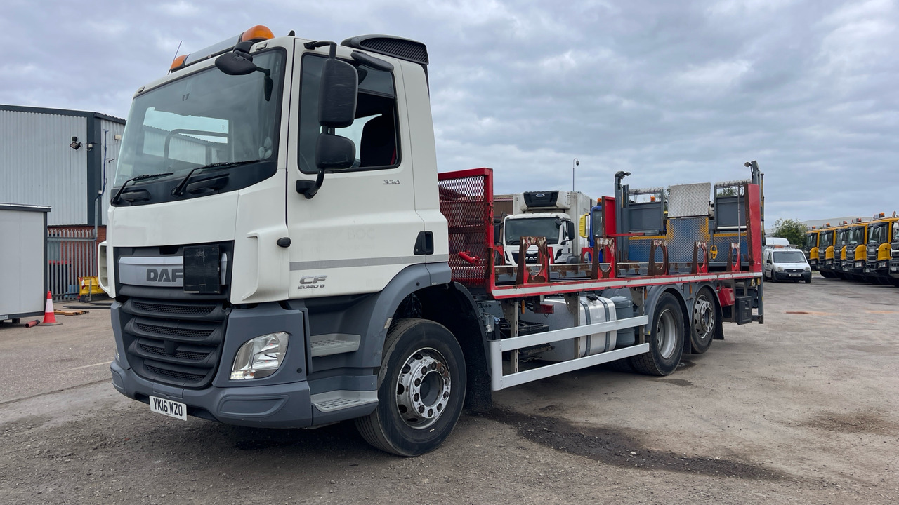 DAF CF 330 - Грузовик бортовой/ Платформа: фото 2 DAF CF 330 - Грузовик бортовой/ Платформа: фото 2