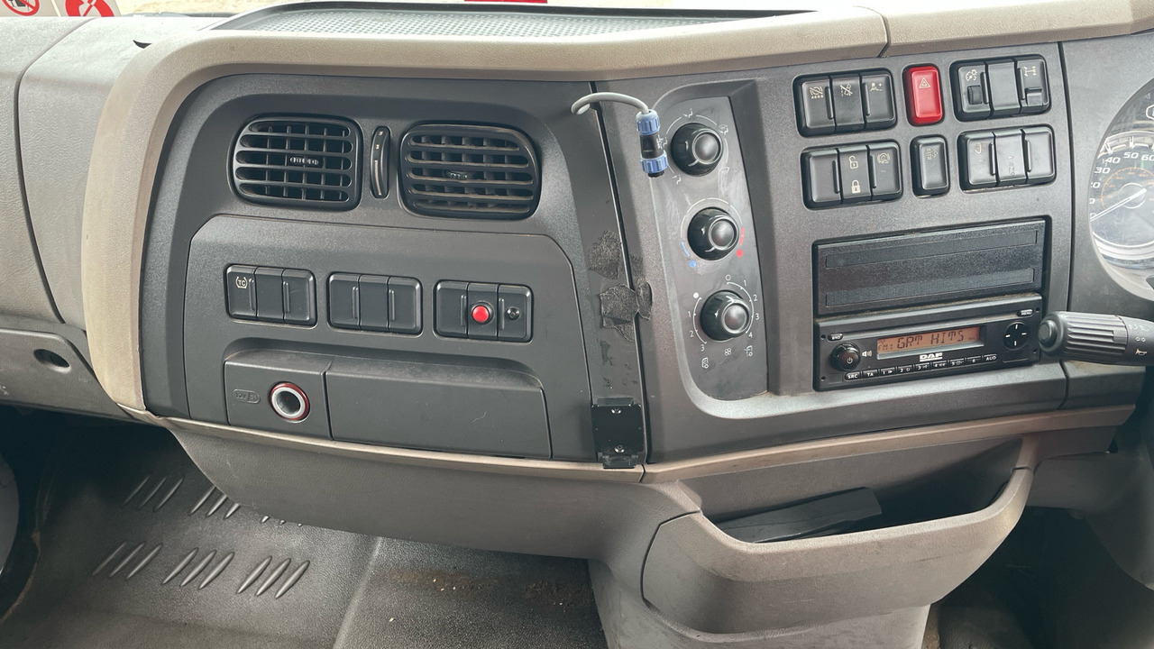 Грузовик бортовой/ Платформа DAF LF 180: фото 7