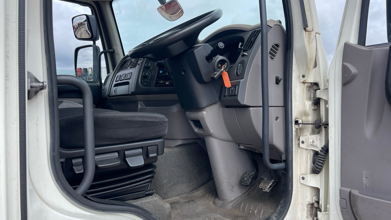 DAF LF 220 - Грузовик-шасси: фото 5 DAF LF 220 - Грузовик-шасси: фото 5