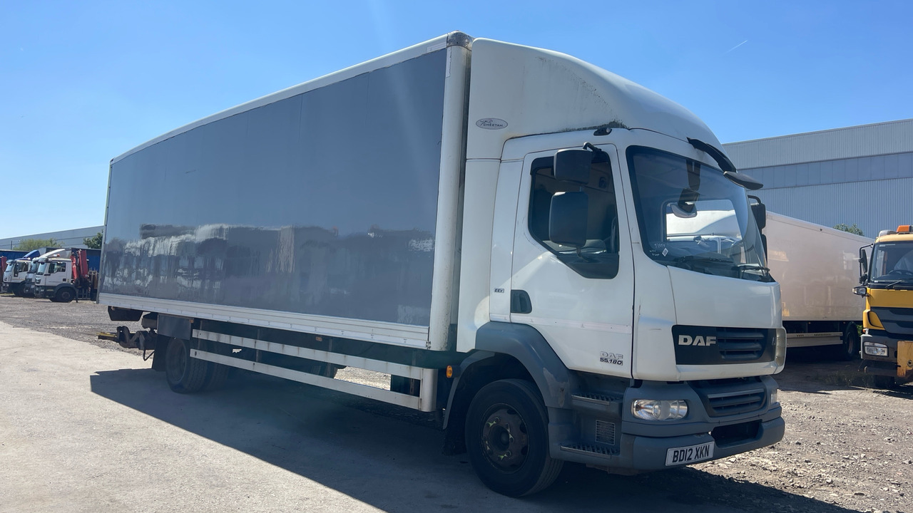 DAF LF 55.180 - Грузовик с закрытым кузовом: фото 1 DAF LF 55.180 - Грузовик с закрытым кузовом: фото 1