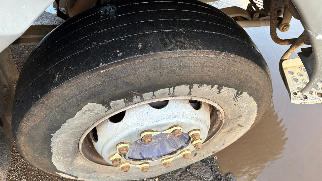 Портальный бункеровоз DAF LF 55.250: фото 14 Портальный бункеровоз DAF LF 55.250: фото 14