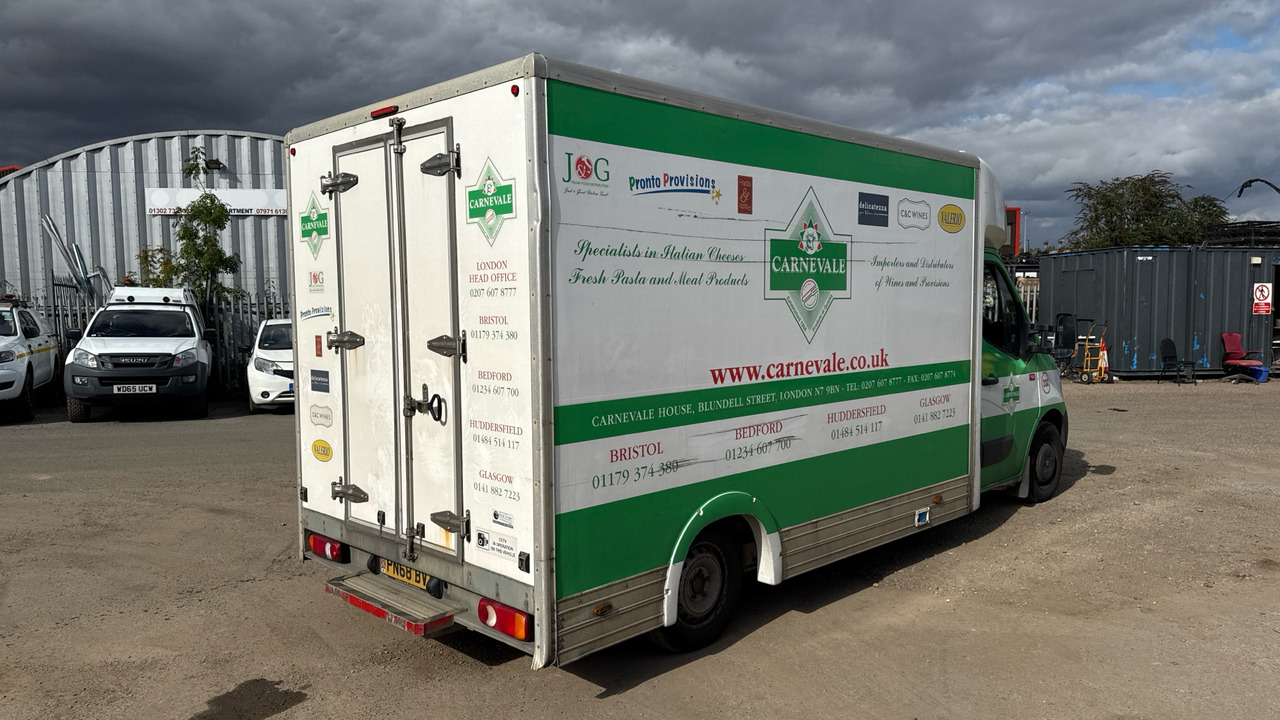 RENAULT TRUCKS MASTER 35 - Другая техника: фото 4 RENAULT TRUCKS MASTER 35 - Другая техника: фото 4