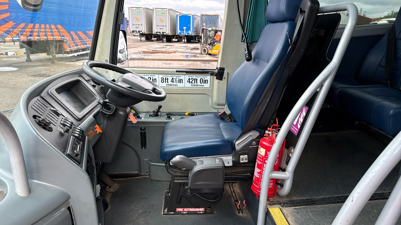 Volvo B9R PLAXTON PANTHER - Другая техника: фото 5 Volvo B9R PLAXTON PANTHER - Другая техника: фото 5