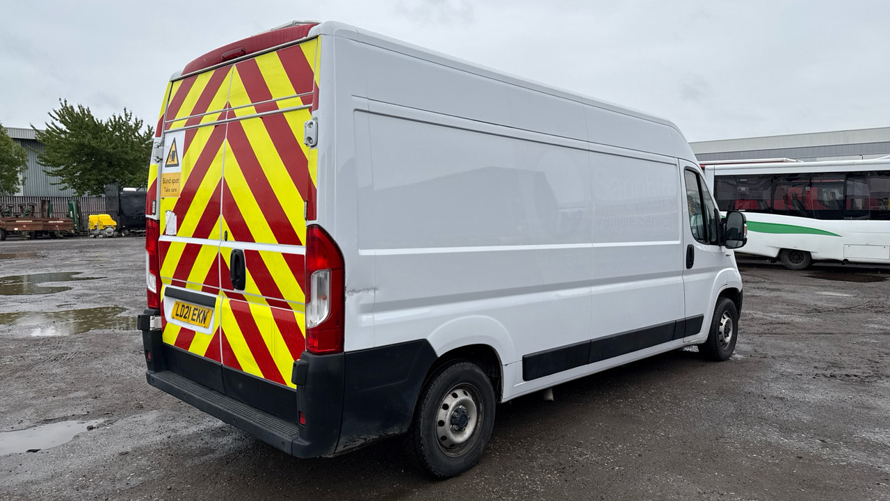 FIAT DUCATO 35 2.3 MULTIJET TECNICO 140PS - Цельнометаллический фургон: фото 4 FIAT DUCATO 35 2.3 MULTIJET TECNICO 140PS - Цельнометаллический фургон: фото 4