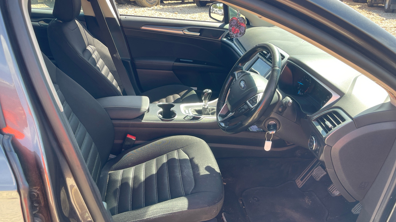 FORD MONDEO 2.0 TDCI - Хэтчбек: фото 5 FORD MONDEO 2.0 TDCI - Хэтчбек: фото 5