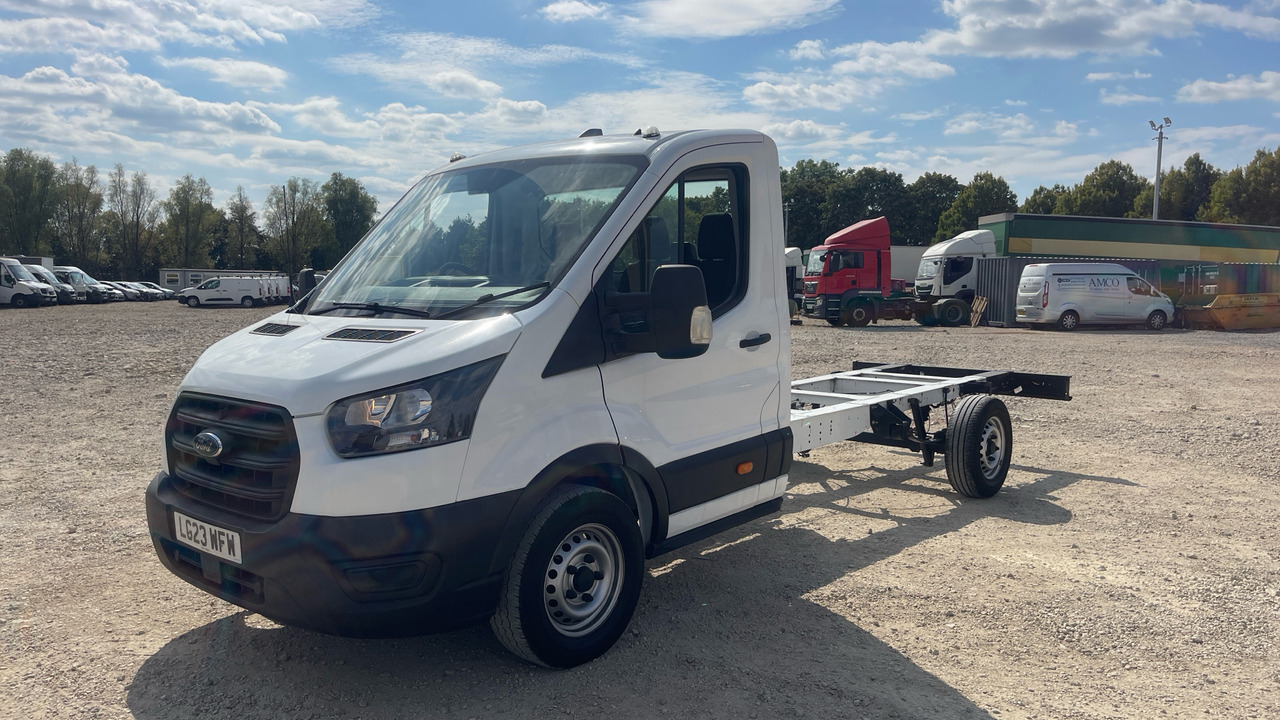 FORD TRANSIT 350 2.0 ECO BLUE 130PS - Фургон с закрытым кузовом: фото 2 FORD TRANSIT 350 2.0 ECO BLUE 130PS - Фургон с закрытым кузовом: фото 2