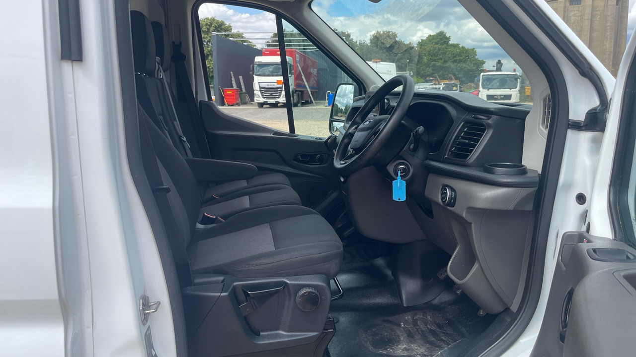 FORD TRANSIT 350 2.0 ECOBLUE 130PS - Цельнометаллический фургон: фото 5 FORD TRANSIT 350 2.0 ECOBLUE 130PS - Цельнометаллический фургон: фото 5