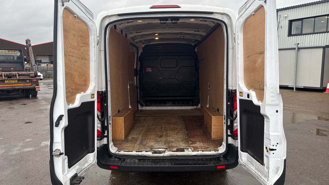 Цельнометаллический фургон FORD TRANSIT 350 2.0 ECOBLUE LEADER 130PS: фото 17