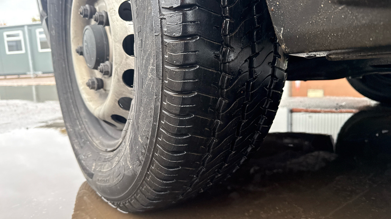 Цельнометаллический фургон FORD TRANSIT 350 2.0 ECOBLUE LEADER 130PS: фото 15