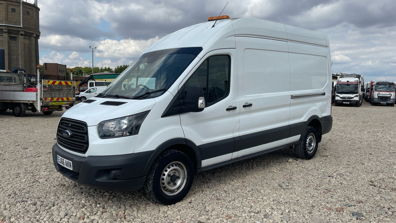 FORD TRANSIT 350 2.0 TDCI 105PS - Цельнометаллический фургон: фото 2 FORD TRANSIT 350 2.0 TDCI 105PS - Цельнометаллический фургон: фото 2