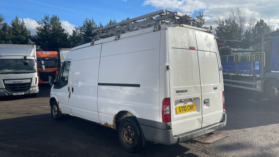 FORD TRANSIT T300 2.2 TDCI 85PS - Цельнометаллический фургон: фото 3 FORD TRANSIT T300 2.2 TDCI 85PS - Цельнометаллический фургон: фото 3