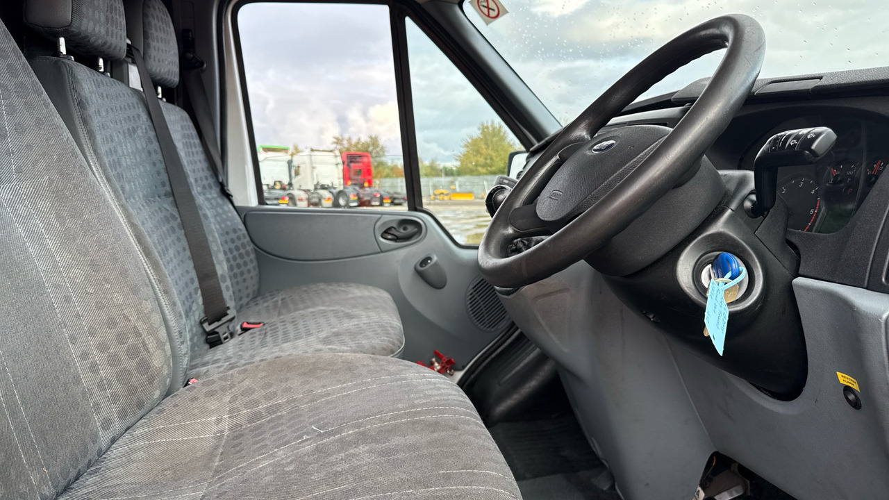 FORD TRANSIT T350 2.2 TDCI 125PS - Цельнометаллический фургон: фото 5 FORD TRANSIT T350 2.2 TDCI 125PS - Цельнометаллический фургон: фото 5