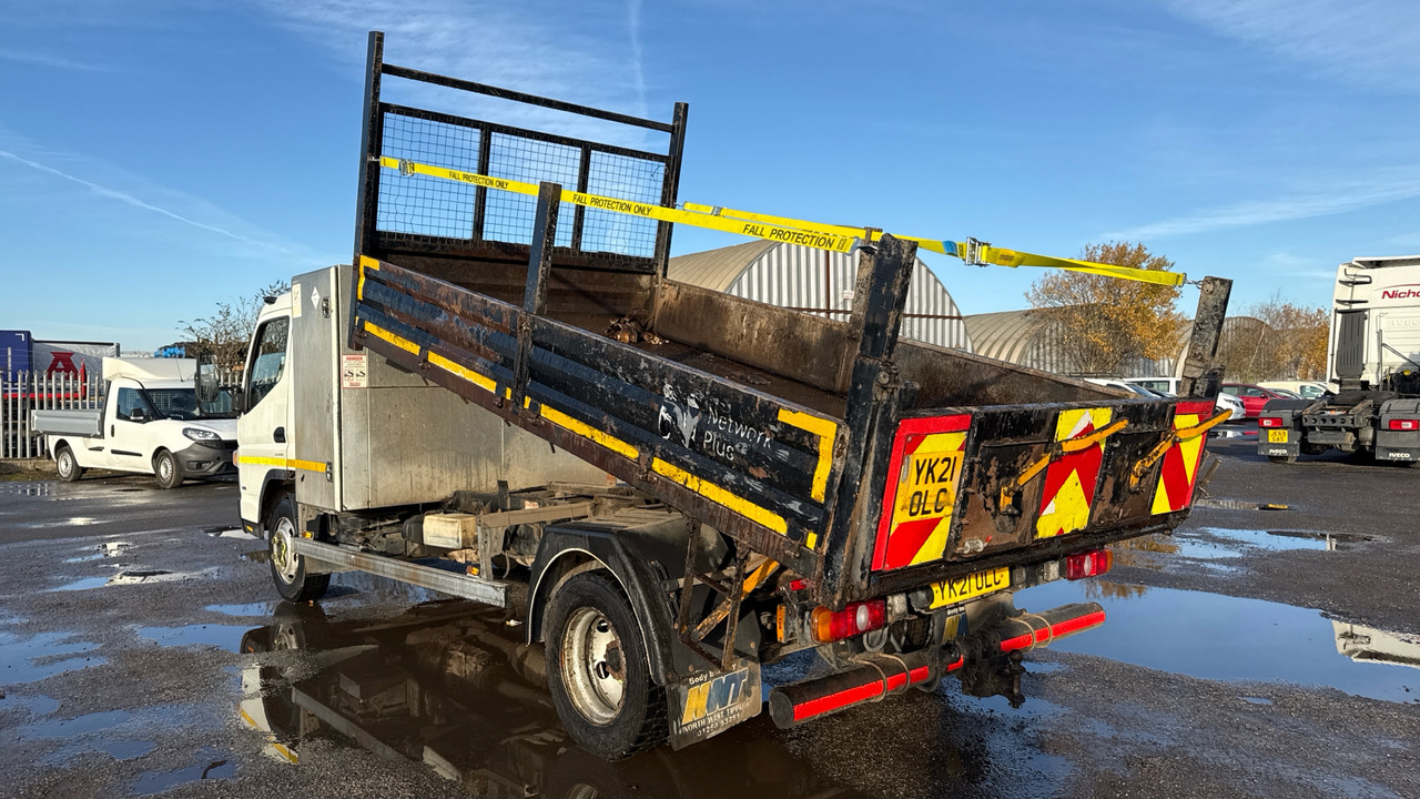 FUSO CANTER 7C15 - Самосвал: фото 3 FUSO CANTER 7C15 - Самосвал: фото 3