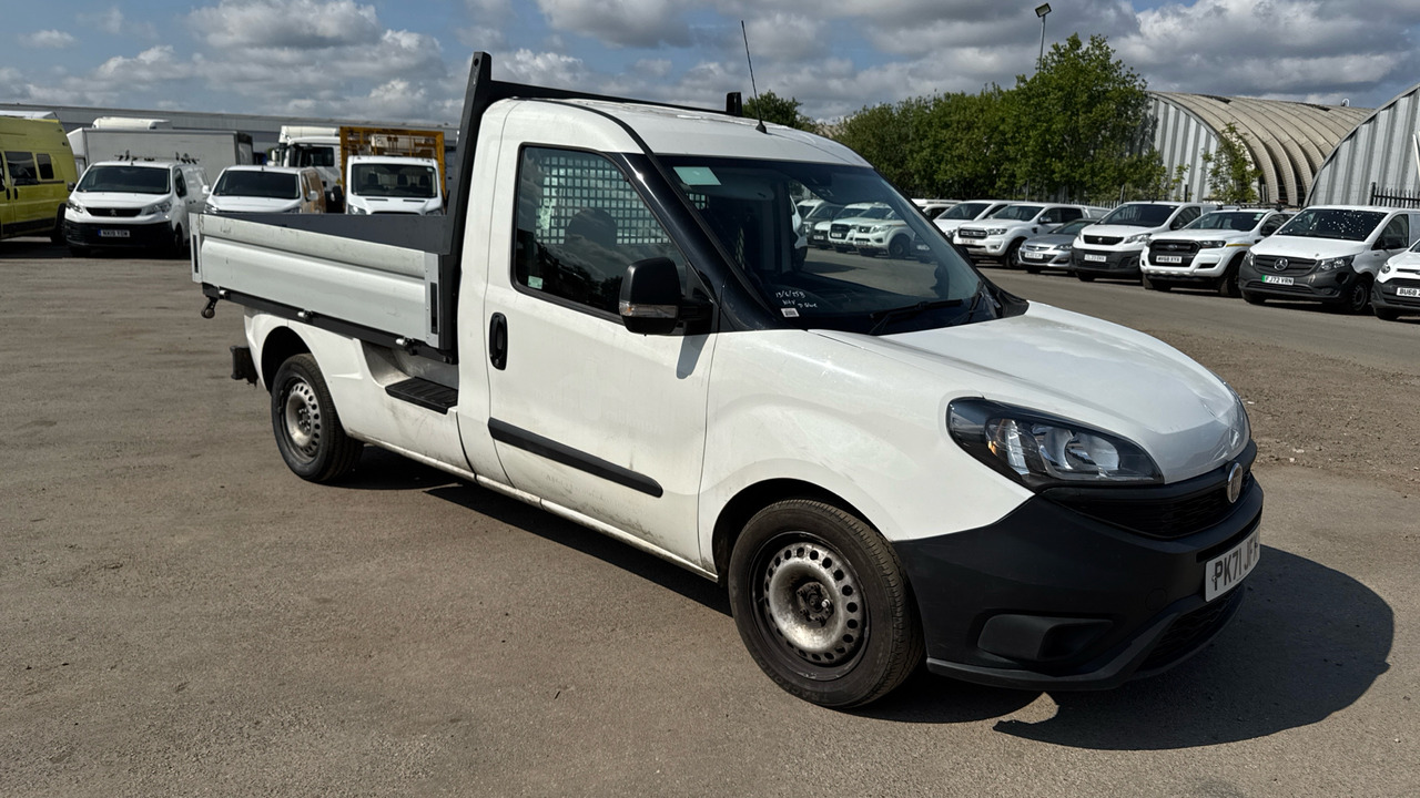 Fiat Doblo Work Up 1.6 MULTIJET 16V - Малотоннажный бортовой грузовик: фото 1 Fiat Doblo Work Up 1.6 MULTIJET 16V - Малотоннажный бортовой грузовик: фото 1