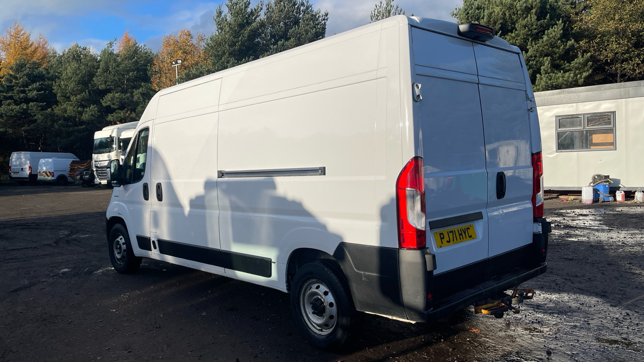 Fiat Ducato 35 2.2 Multijet 140 PS - Цельнометаллический фургон: фото 3 Fiat Ducato 35 2.2 Multijet 140 PS - Цельнометаллический фургон: фото 3