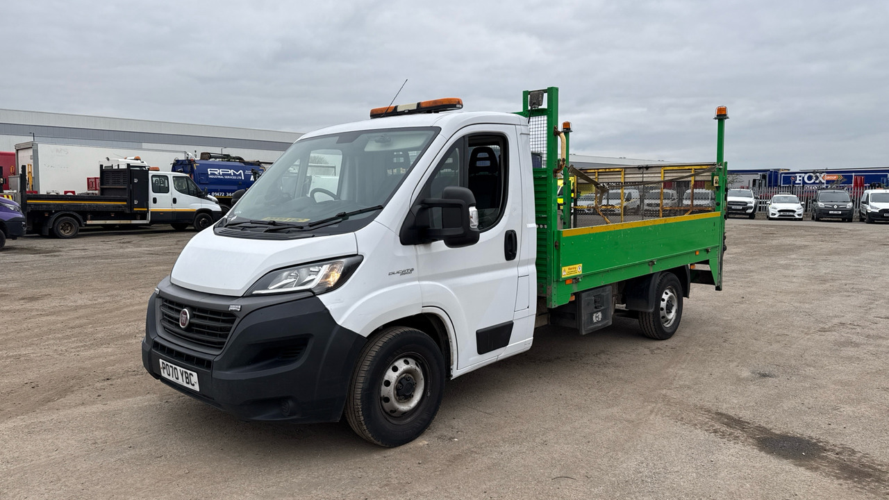 Fiat Ducato 35 2.3 MULTIJET 140PS - Малотоннажный бортовой грузовик: фото 2 Fiat Ducato 35 2.3 MULTIJET 140PS - Малотоннажный бортовой грузовик: фото 2