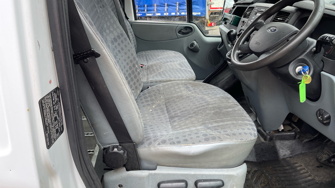 Ford Transit T350 2.2 TDCI 115PS - Грузопассажирский фургон: фото 5 Ford Transit T350 2.2 TDCI 115PS - Грузопассажирский фургон: фото 5