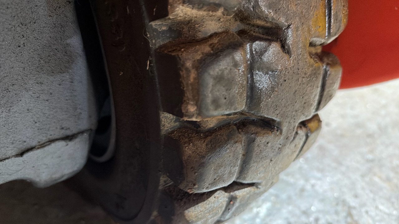 Электропогрузчик HELI FB315: фото 9 Электропогрузчик HELI FB315: фото 9