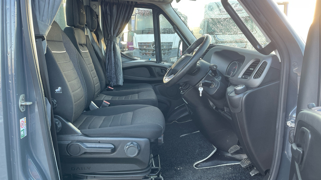 IVECO DAILY 3.0 70C18 - Эвакуатор: фото 5 IVECO DAILY 3.0 70C18 - Эвакуатор: фото 5