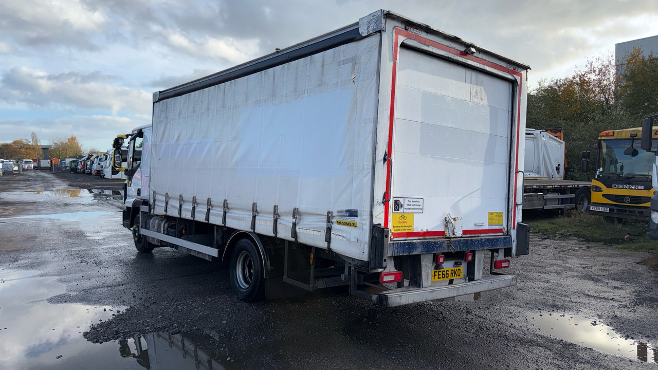 IVECO EUROCARGO 120E - Тентованный грузовик: фото 3 IVECO EUROCARGO 120E - Тентованный грузовик: фото 3