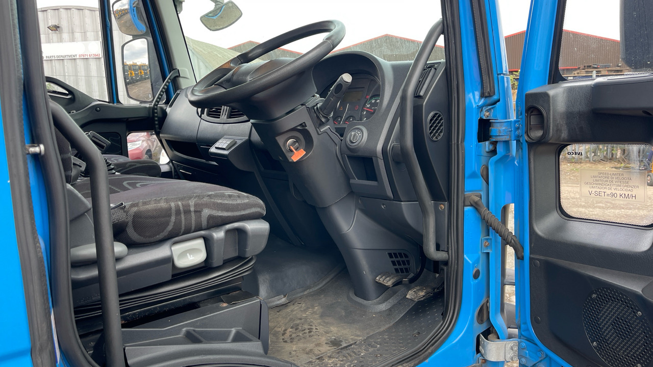 IVECO EUROCARGO 75E16 - Тентованный грузовик: фото 5 IVECO EUROCARGO 75E16 - Тентованный грузовик: фото 5