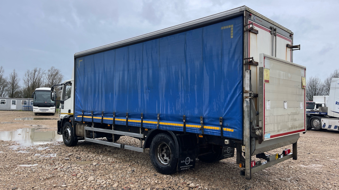 Iveco Eurocargo 180E25 - Тентованный грузовик: фото 3 Iveco Eurocargo 180E25 - Тентованный грузовик: фото 3
