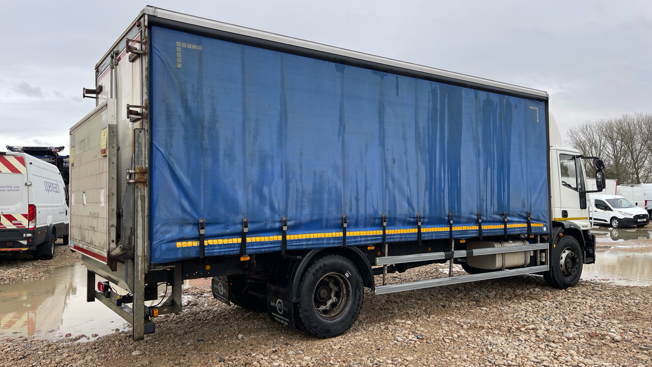 Iveco Eurocargo 180E25 - Тентованный грузовик: фото 4 Iveco Eurocargo 180E25 - Тентованный грузовик: фото 4