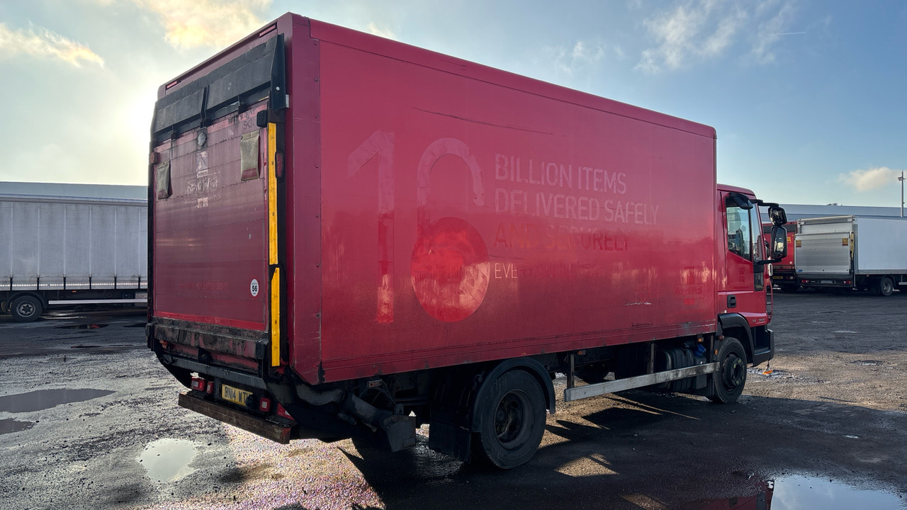 Iveco Eurocargo 75E16 - Грузовик с закрытым кузовом: фото 4 Iveco Eurocargo 75E16 - Грузовик с закрытым кузовом: фото 4