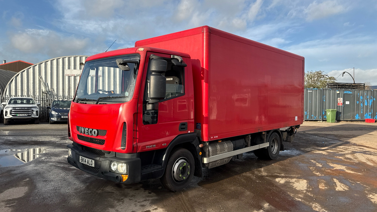 Iveco Eurocargo 75E16 - Грузовик с закрытым кузовом: фото 2 Iveco Eurocargo 75E16 - Грузовик с закрытым кузовом: фото 2