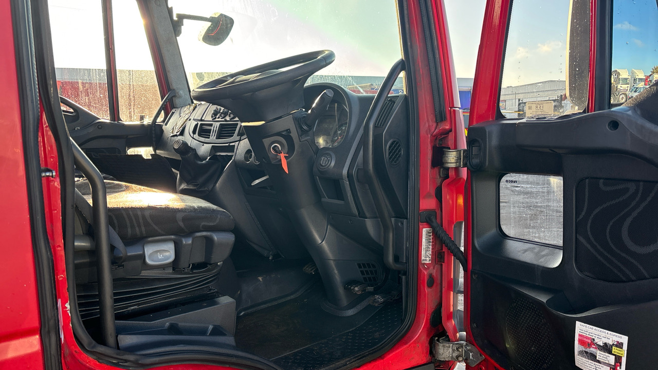 Iveco Eurocargo 75E16 - Грузовик с закрытым кузовом: фото 5 Iveco Eurocargo 75E16 - Грузовик с закрытым кузовом: фото 5