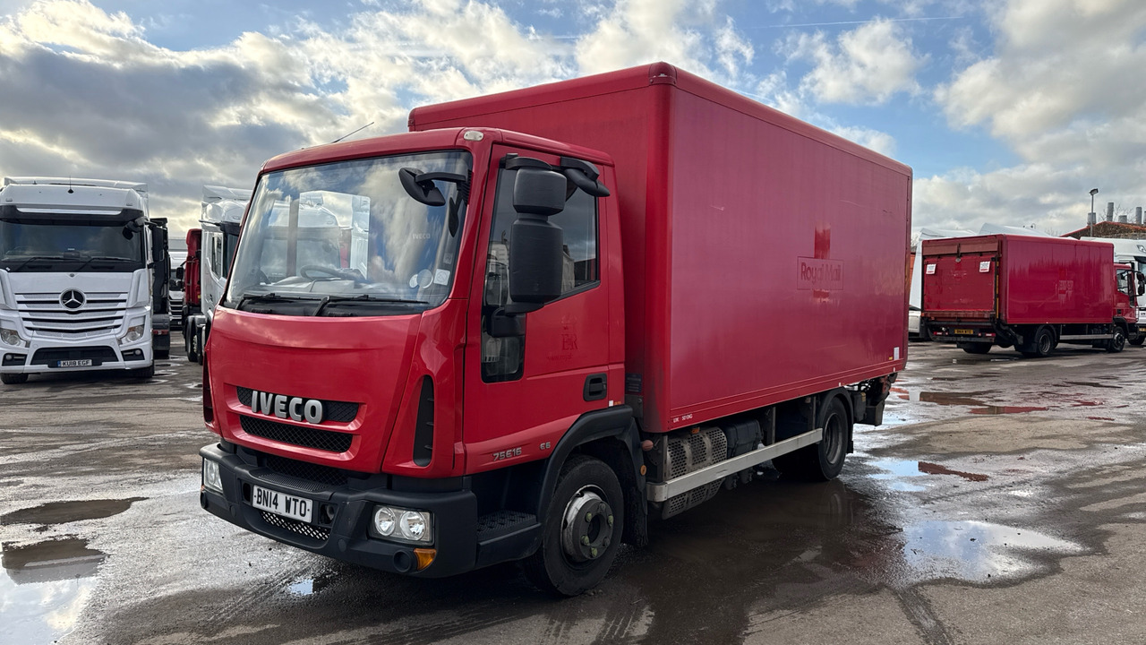 Iveco Eurocargo 75E16 - Грузовик с закрытым кузовом: фото 2 Iveco Eurocargo 75E16 - Грузовик с закрытым кузовом: фото 2