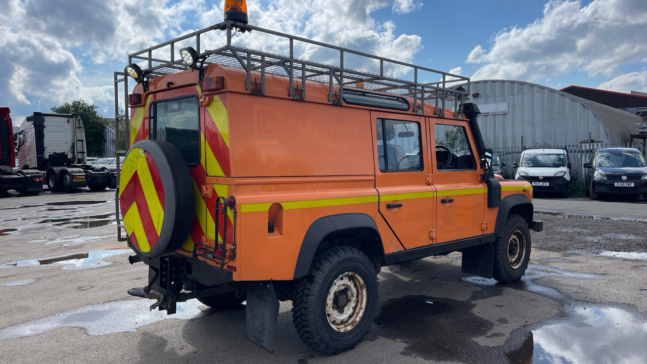 LAND ROVER DEFENDER 110 TDCi - Легковой автомобиль: фото 4 LAND ROVER DEFENDER 110 TDCi - Легковой автомобиль: фото 4