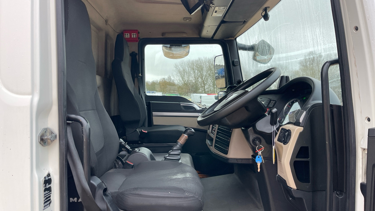 MAN TGL 12.190 - Грузовик с закрытым кузовом: фото 5 MAN TGL 12.190 - Грузовик с закрытым кузовом: фото 5