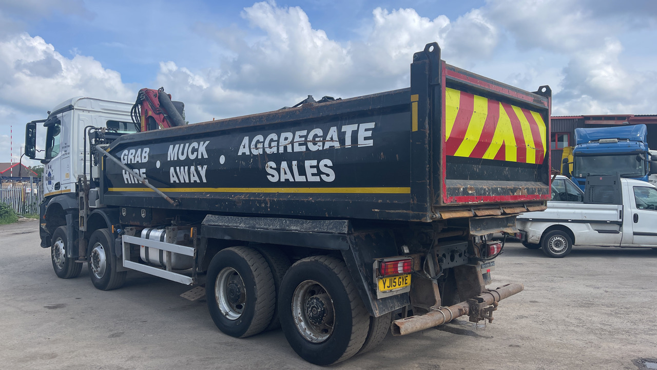MERCEDES-BENZ AROCS 3240 - Самосвал, Автоманипулятор: фото 3 MERCEDES-BENZ AROCS 3240 - Самосвал, Автоманипулятор: фото 3