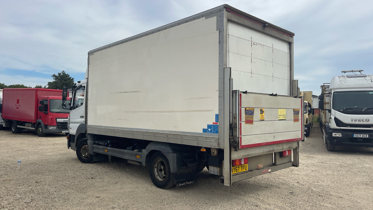 MERCEDES-BENZ ATEGO 818 - Грузовик с закрытым кузовом: фото 3 MERCEDES-BENZ ATEGO 818 - Грузовик с закрытым кузовом: фото 3