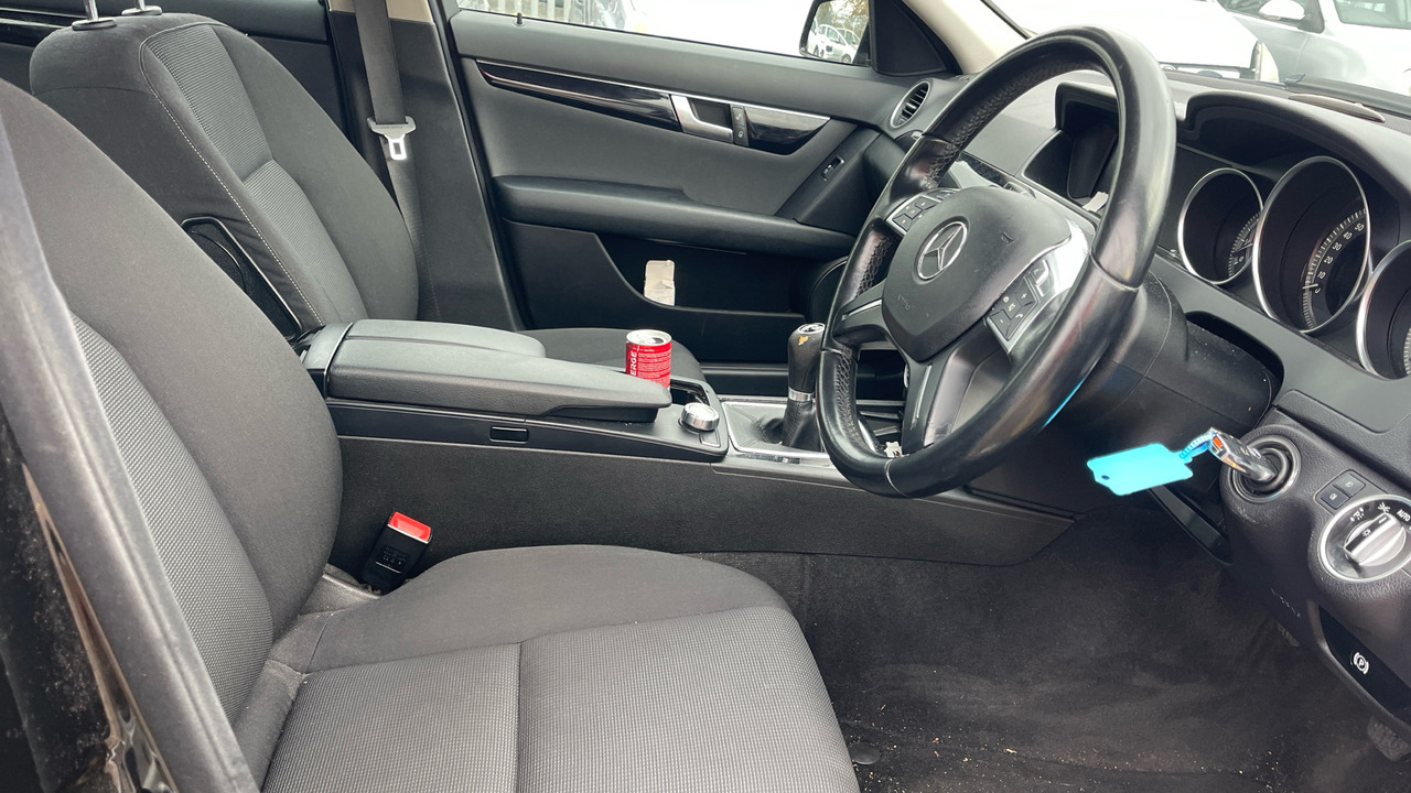 MERCEDES-BENZ C200 - Седан: фото 5 MERCEDES-BENZ C200 - Седан: фото 5