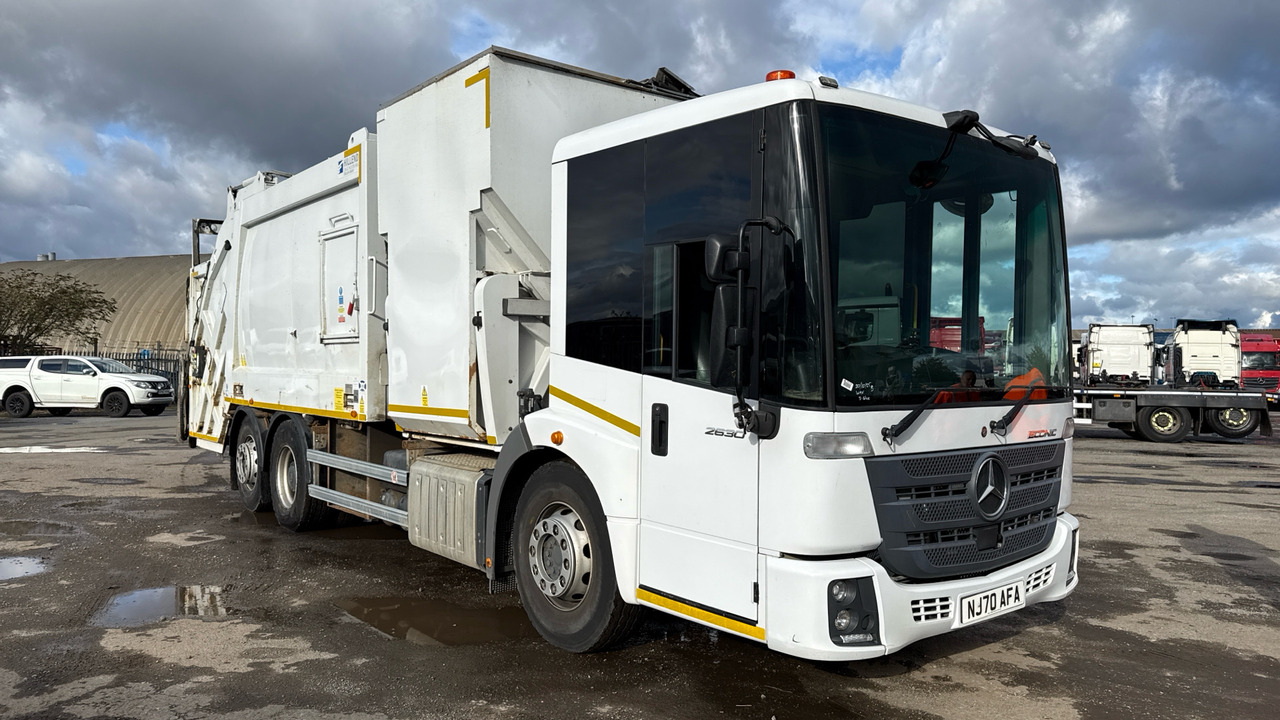 MERCEDES-BENZ ECONIC 2630 - Мусоровоз: фото 1 MERCEDES-BENZ ECONIC 2630 - Мусоровоз: фото 1