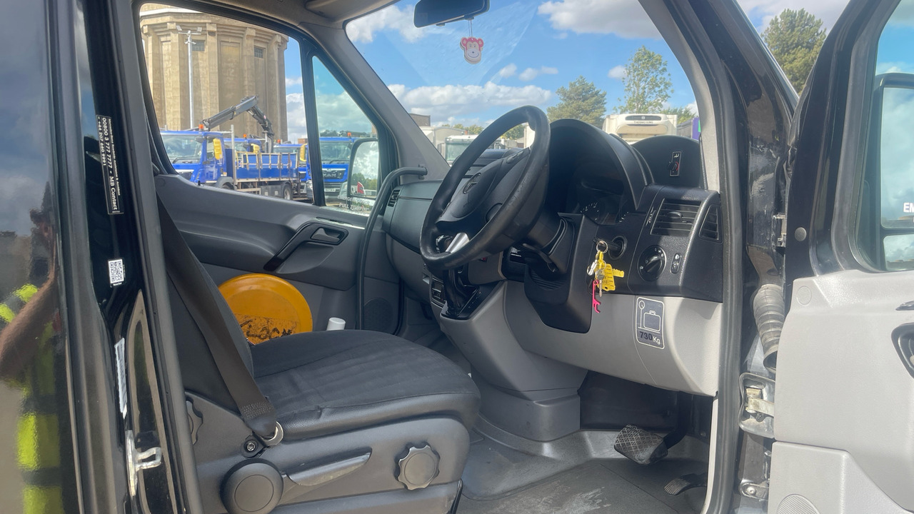 MERCEDES-BENZ SPRINTER TRANSFER 35 - Микроавтобус, Пассажирский фургон: фото 5 MERCEDES-BENZ SPRINTER TRANSFER 35 - Микроавтобус, Пассажирский фургон: фото 5