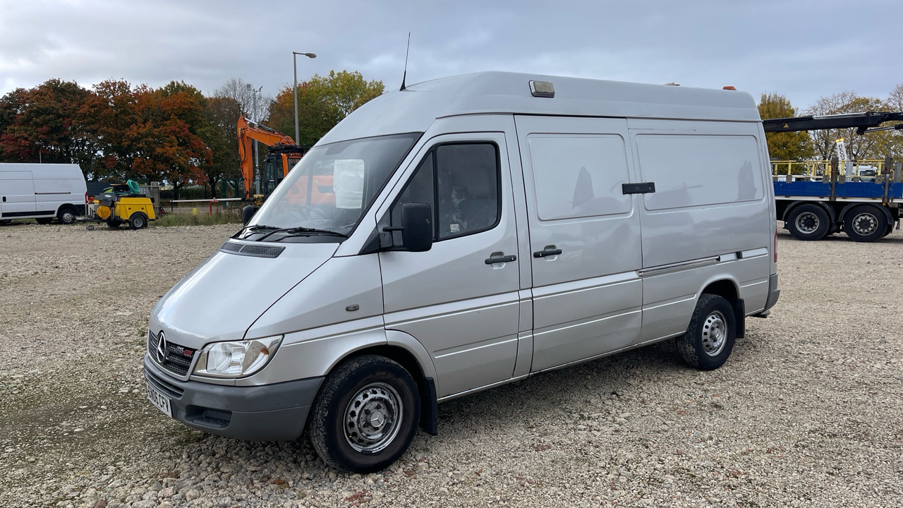 MERCEDES SPRINTER 316 CDI - Цельнометаллический фургон: фото 2 MERCEDES SPRINTER 316 CDI - Цельнометаллический фургон: фото 2