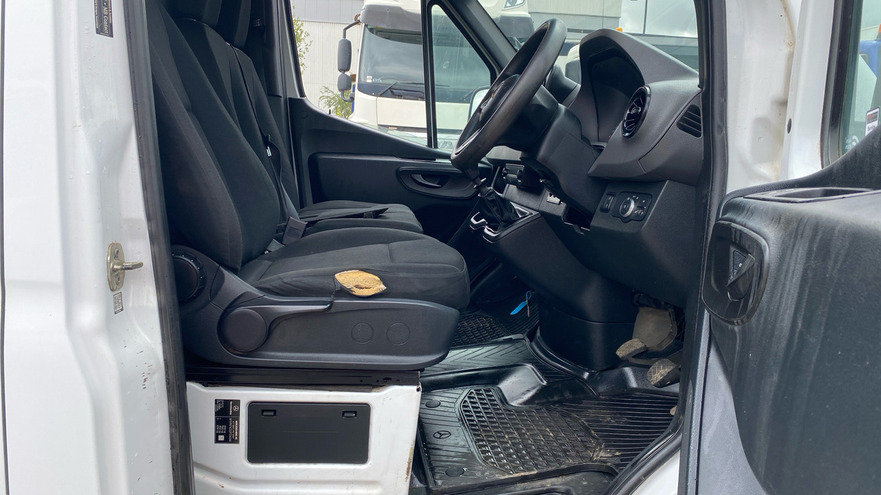 Mercedes-Benz Sprinter 316 CDI - Цельнометаллический фургон: фото 5 Mercedes-Benz Sprinter 316 CDI - Цельнометаллический фургон: фото 5