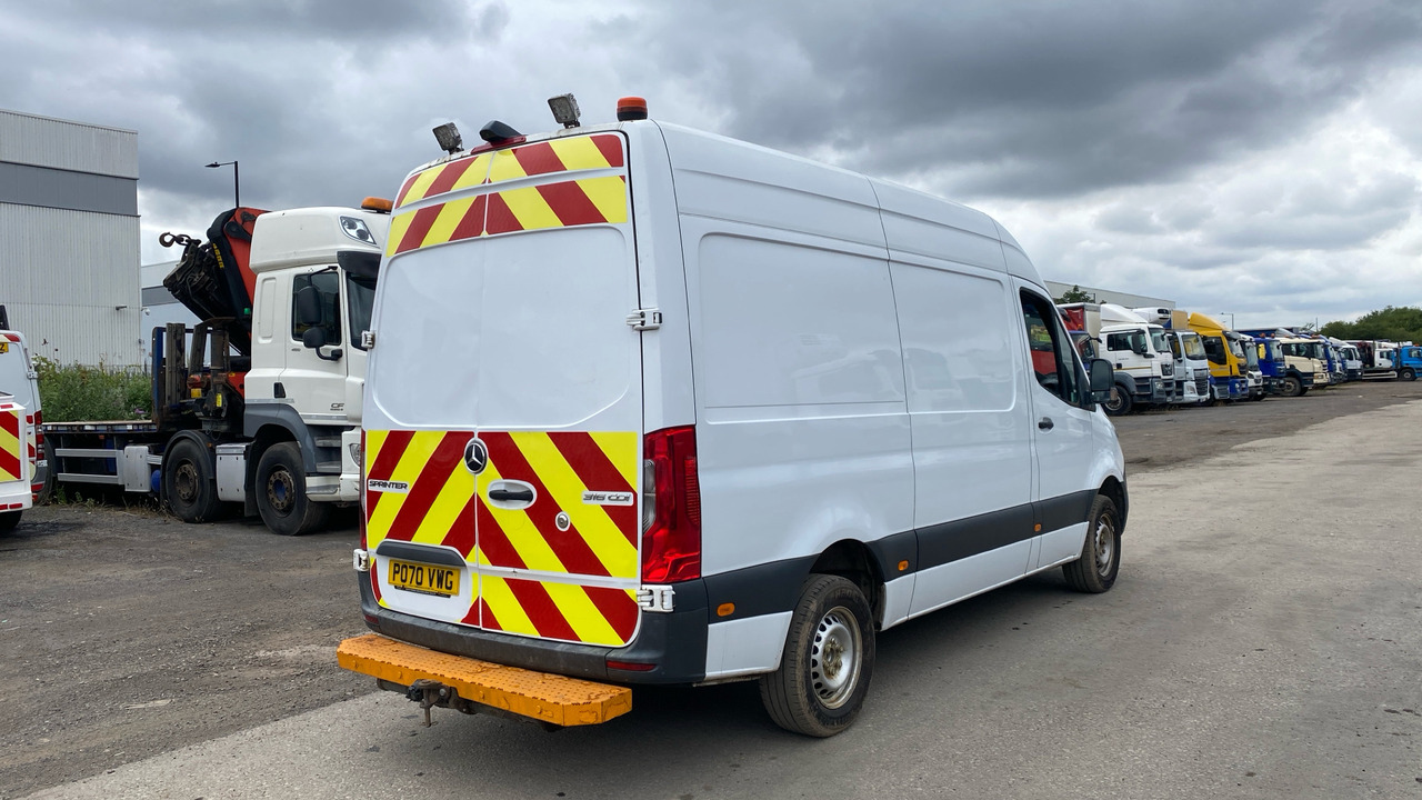 Mercedes-Benz Sprinter 316 CDI - Цельнометаллический фургон: фото 4 Mercedes-Benz Sprinter 316 CDI - Цельнометаллический фургон: фото 4