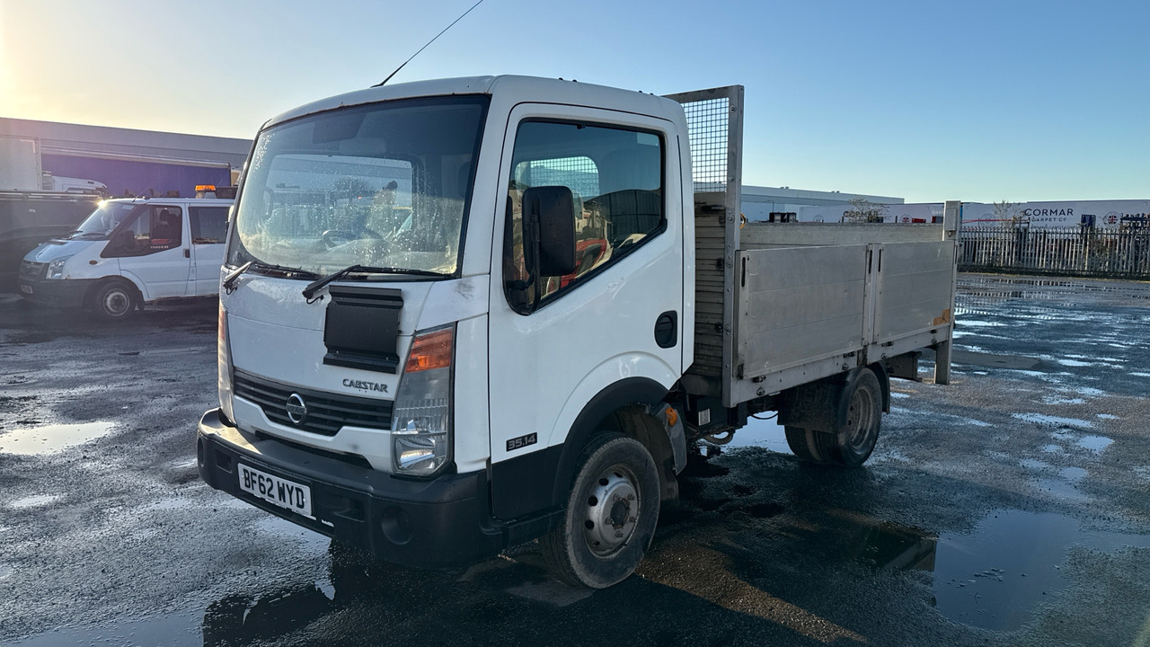 NISSAN CABSTAR 35.14 dCi - Малотоннажный бортовой грузовик: фото 2 NISSAN CABSTAR 35.14 dCi - Малотоннажный бортовой грузовик: фото 2