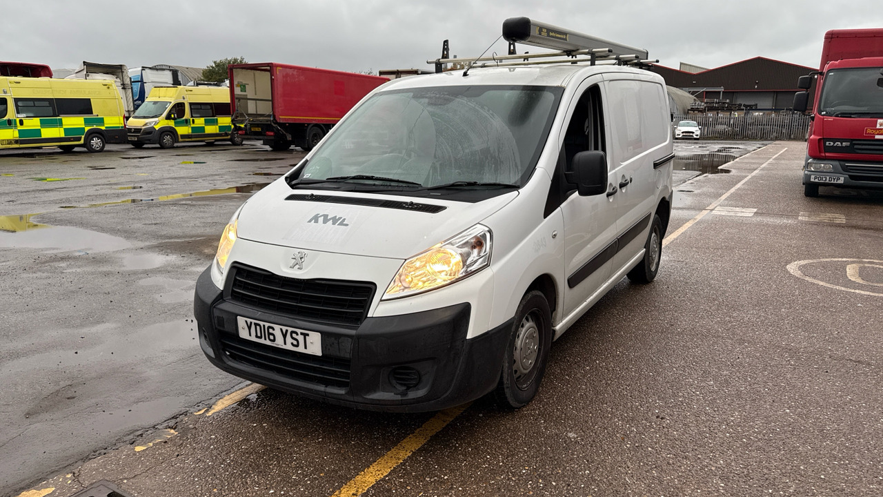 PEUGEOT EXPERT 1000 1.6 HDi 90PS - Легковой фургон: фото 2 PEUGEOT EXPERT 1000 1.6 HDi 90PS - Легковой фургон: фото 2